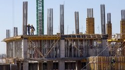 Gutierrez aspira a lograr 20 mil trabajadores en la construcción