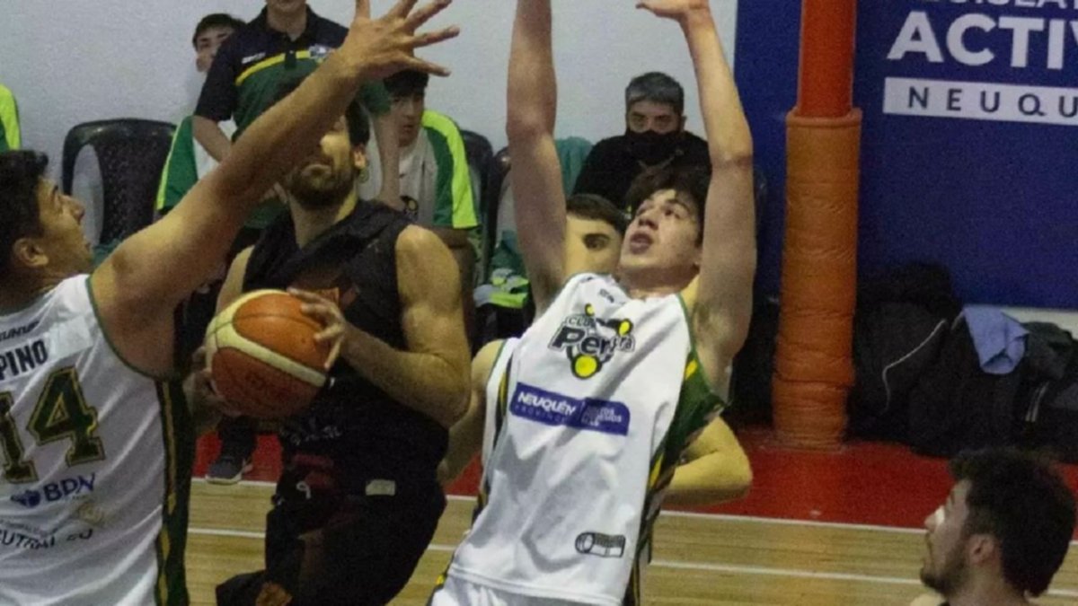 Noche chubutense sobre los neuquinos