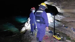 Un muerto por derrumbe en acantilados del lago Mari Menuco
