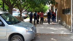 Un albañil está en grave estado: cayó de más de 5 metros