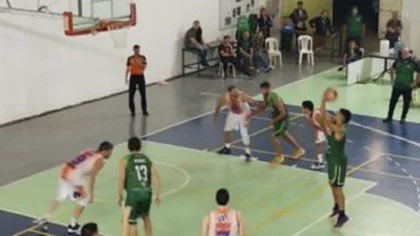 Deportivo Roca dio el golpe en “El Nido” y sueña