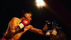 Con el "Aspero" en el ring y dos títulos en juego
