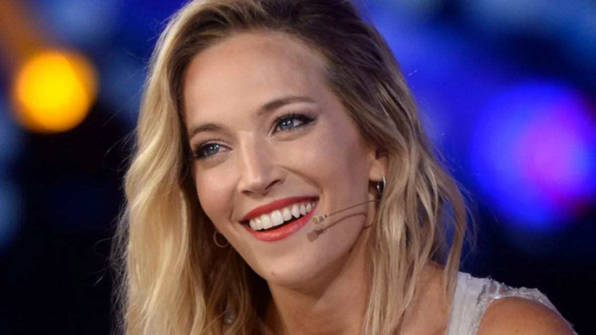 Luisana Lopilato llegó a la Argentina tras anunciar su embarazo