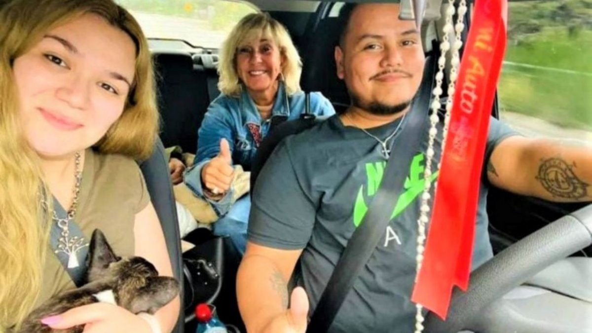Frenaron para ayudar y se encontraron a ¡Georgina Barbarossa!