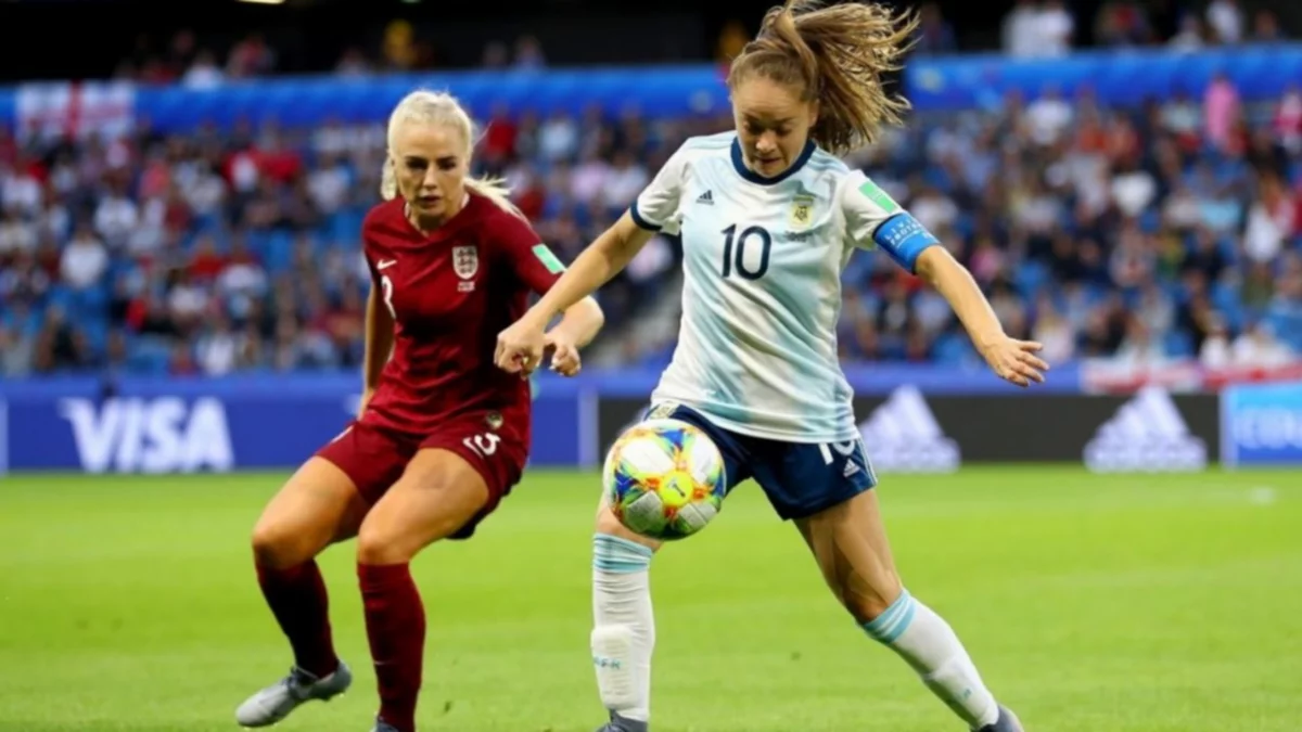Estefanía Banini vuelve a la Selección