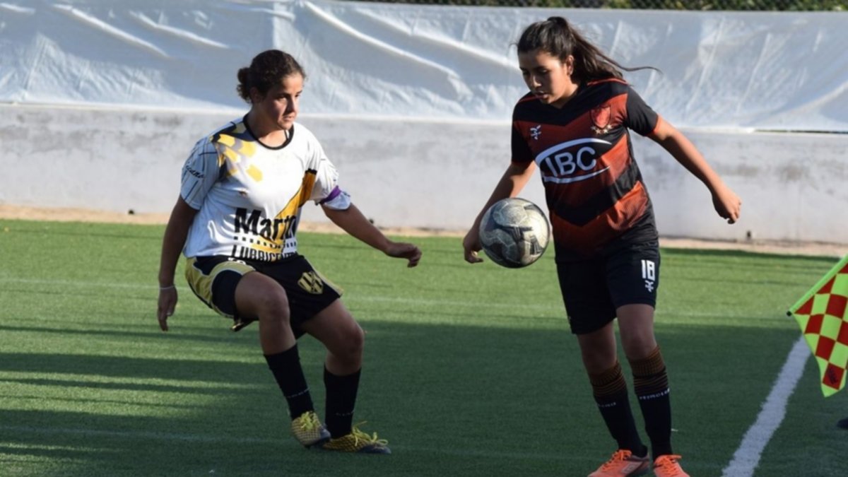 El femenino se lleva las miradas del fútbol neuquino