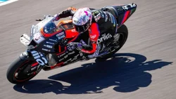 Espargaró le dio la primera pole a Aprilia