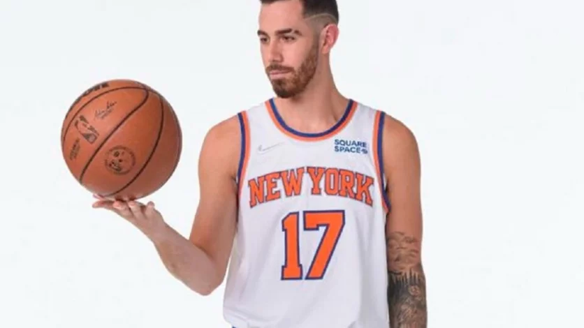 Milwaukee Bucks confirmó la contratación de Luca Vildoza