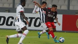 Agridulce triunfo de River en Perú