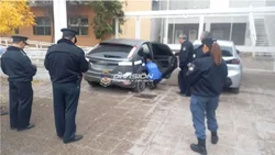 Discutían por el auto y la mujer lo buchoneó con la policía