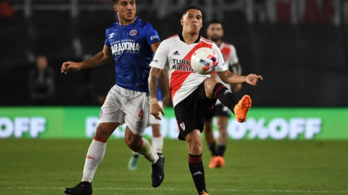 River sacó adelante un partidazo ante Argentinos