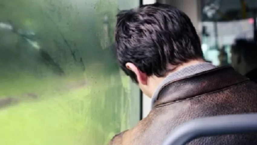 Un muerto en el colectivo
