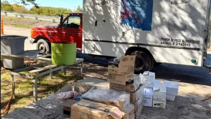 Llevaba 210 kilos de pollo y pescado sin refrigeración