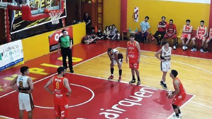 El torito de Plottier es líder y con pasaje en mano