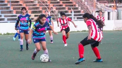 Exitoso primer Mundialito de fútbol femenino