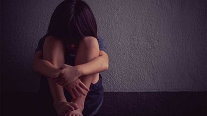 Abusó de su hija menor, reconoció su culpa y no irá preso