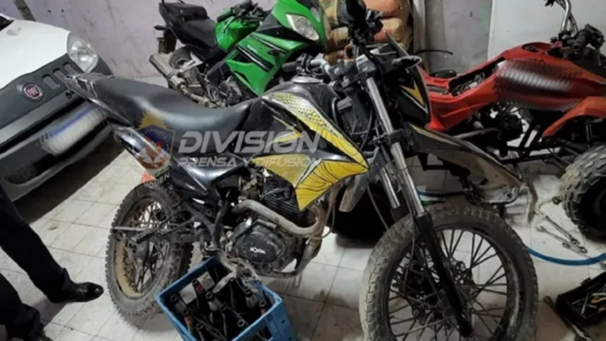 Al pistolero de la moto le cerraron un almacén clandestino