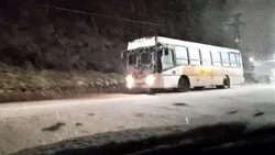 La nevada complica el tránsito en las rutas 23 y 40