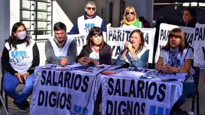 UnTER desafió al gobierno y convocó a un paro de 48 horas