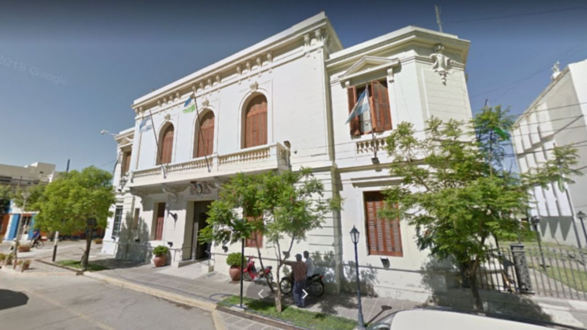 Carreras en apuros: analiza suspender la paritaria