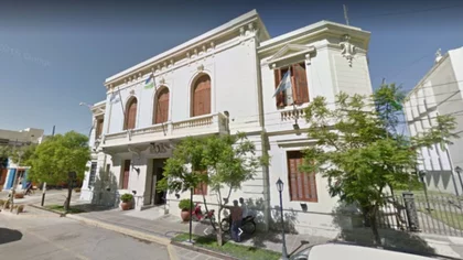 Carreras en apuros: analiza suspender la paritaria