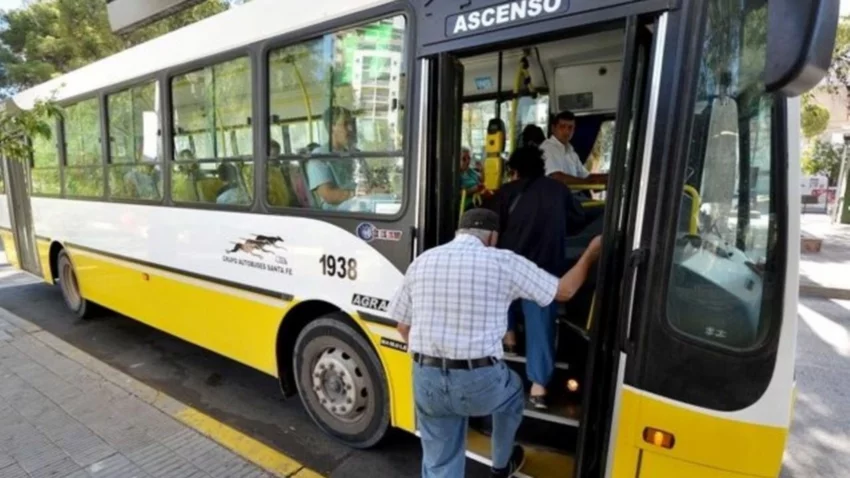No habrá colectivos este martes, el jueves y viernes