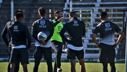 Cipolletti y el desafío de encontrar el once ideal