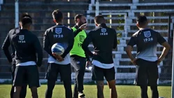 Cipolletti y el desafío de encontrar el once ideal