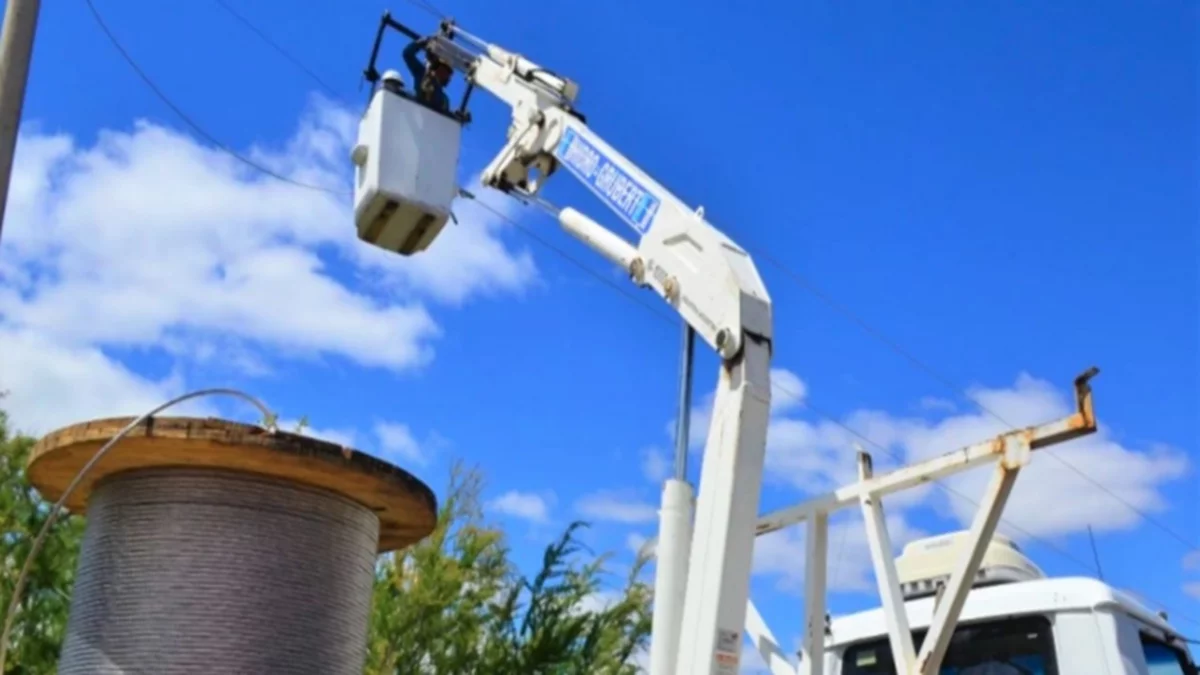 Reemplazan los cables de cobre para evitar más robos