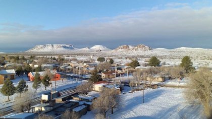 Cómo es vivir una ola polar en la Línea Sur