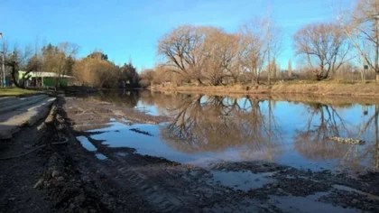 La bajante del Limay sigue generando complicaciones