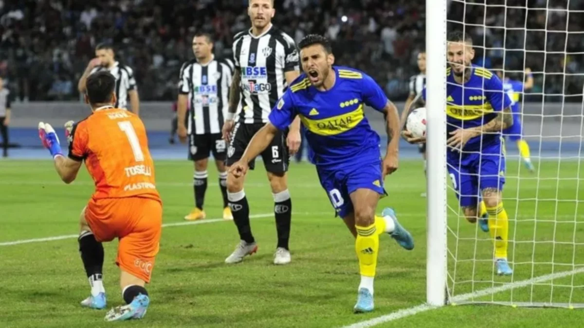 Boca no se puede quedar dormido en Santiago