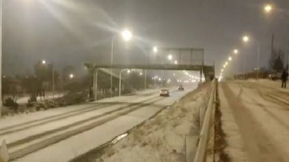 ¡Ya llegó la nieve a Neuquén!