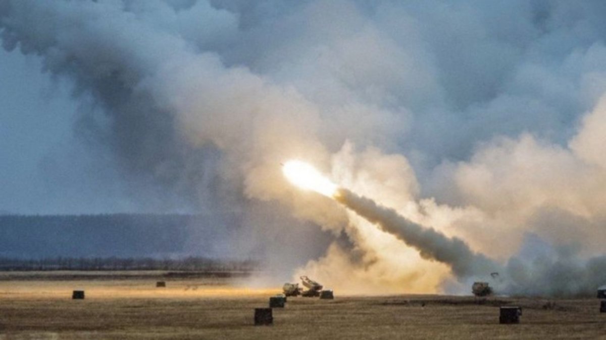 Estados Unidos envía más ayuda militar a Ucrania