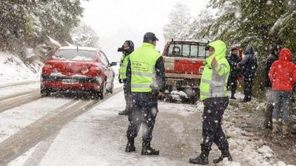 Vuelven a suspender el tránsito por las rutas de noche