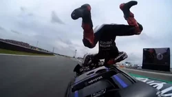 Video: el escalofriante accidente del Campeón de Motos GP