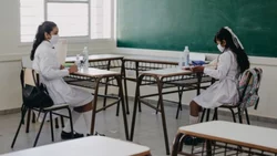 Desde el segundo semestre habrá clases los sábados
