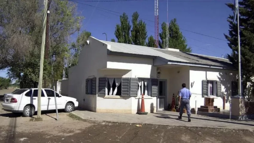 Absolvieron a dos policías juzgados por apremios ilegales