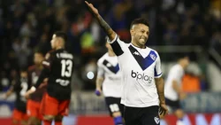 River la sacó barata ante un gran Vélez