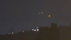 VIDEO: Impactantes avistamientos OVNI; ¡Invadieron todo el cielo!