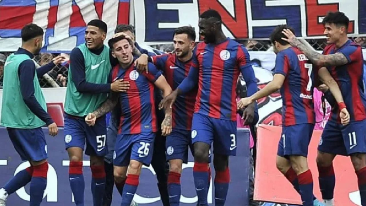 San Lorenzo acentuó el mal momento de Boca