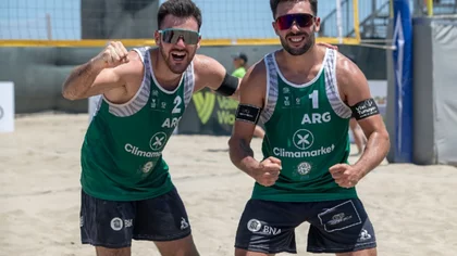 Sol, playa y argentinos campeones en Italia
