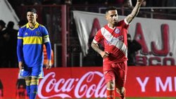 El Bicho subió a la punta ante un opaco Boca