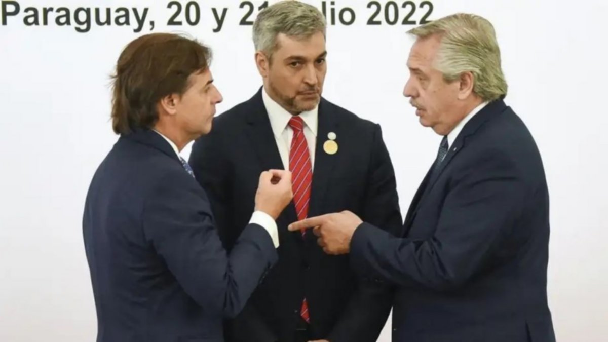 Fuerte cruce entre Alberto Fernández y el Presidente de Uruguay