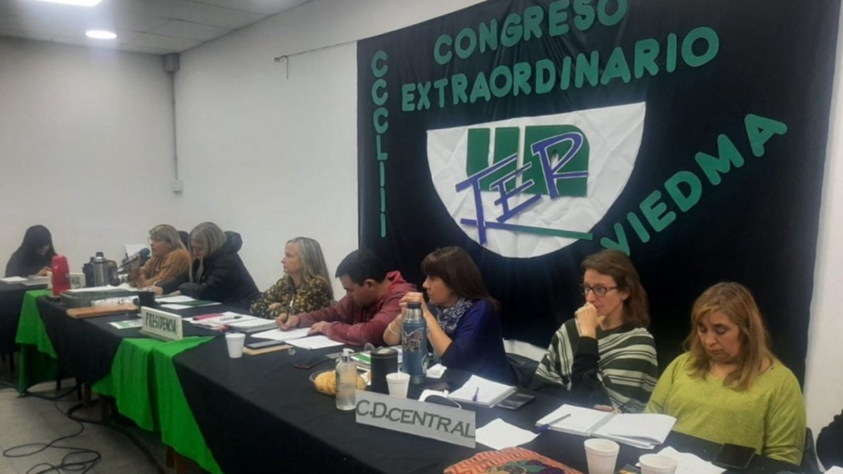 Por 48 horas los docentes de Río Negro no vuelven a clases