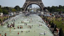 Por la sequía récord, Francia restringió el consumo de agua