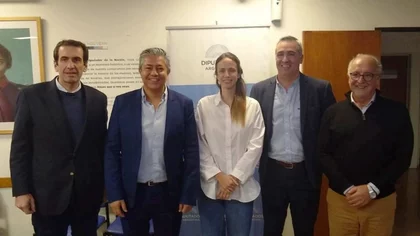 Cervi celebró proyecto con Figueroa y con el FdT