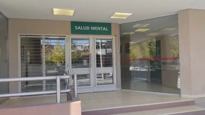 Denuncian a clínicas de Centenario por "tratos inhumanos"
