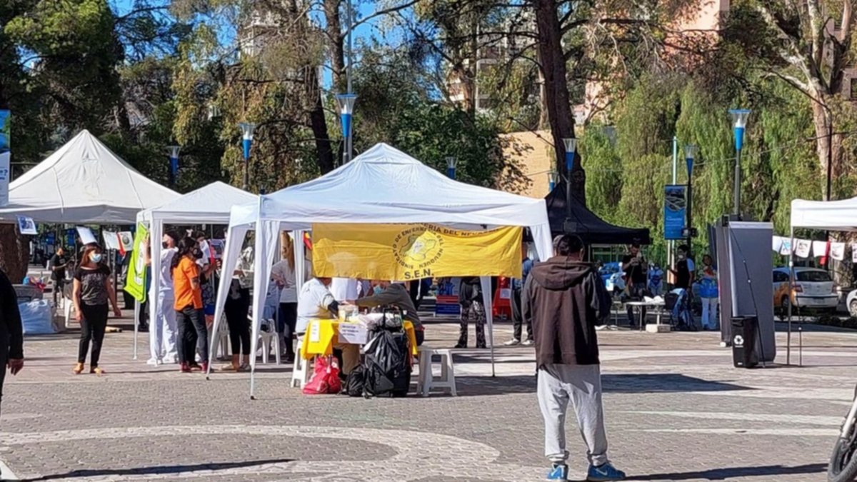 Los enfermeros quieren jubilarse a los 50 años