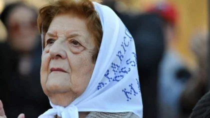 Dolor por la muerte de una Madre de Plaza de Mayo